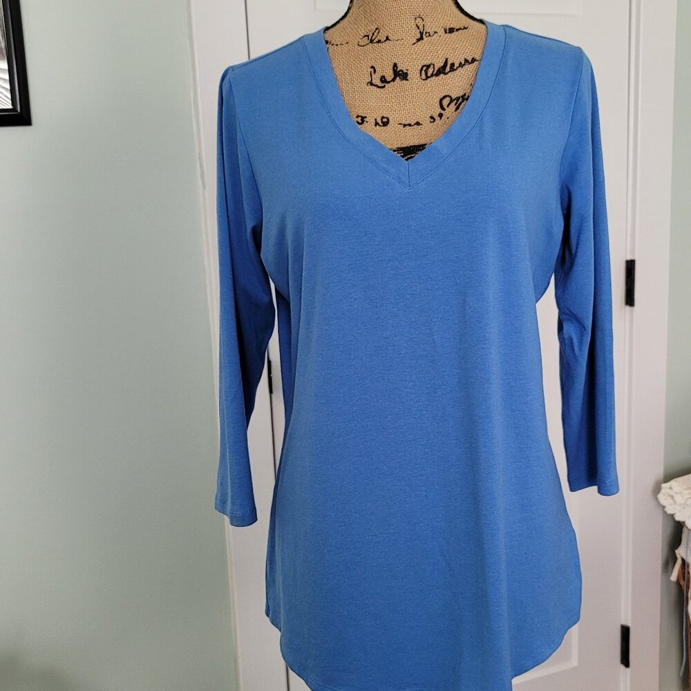 Susan Graver Weekend Cotton Essentials V-Neck Shirt Medium 3/4 Sleeves